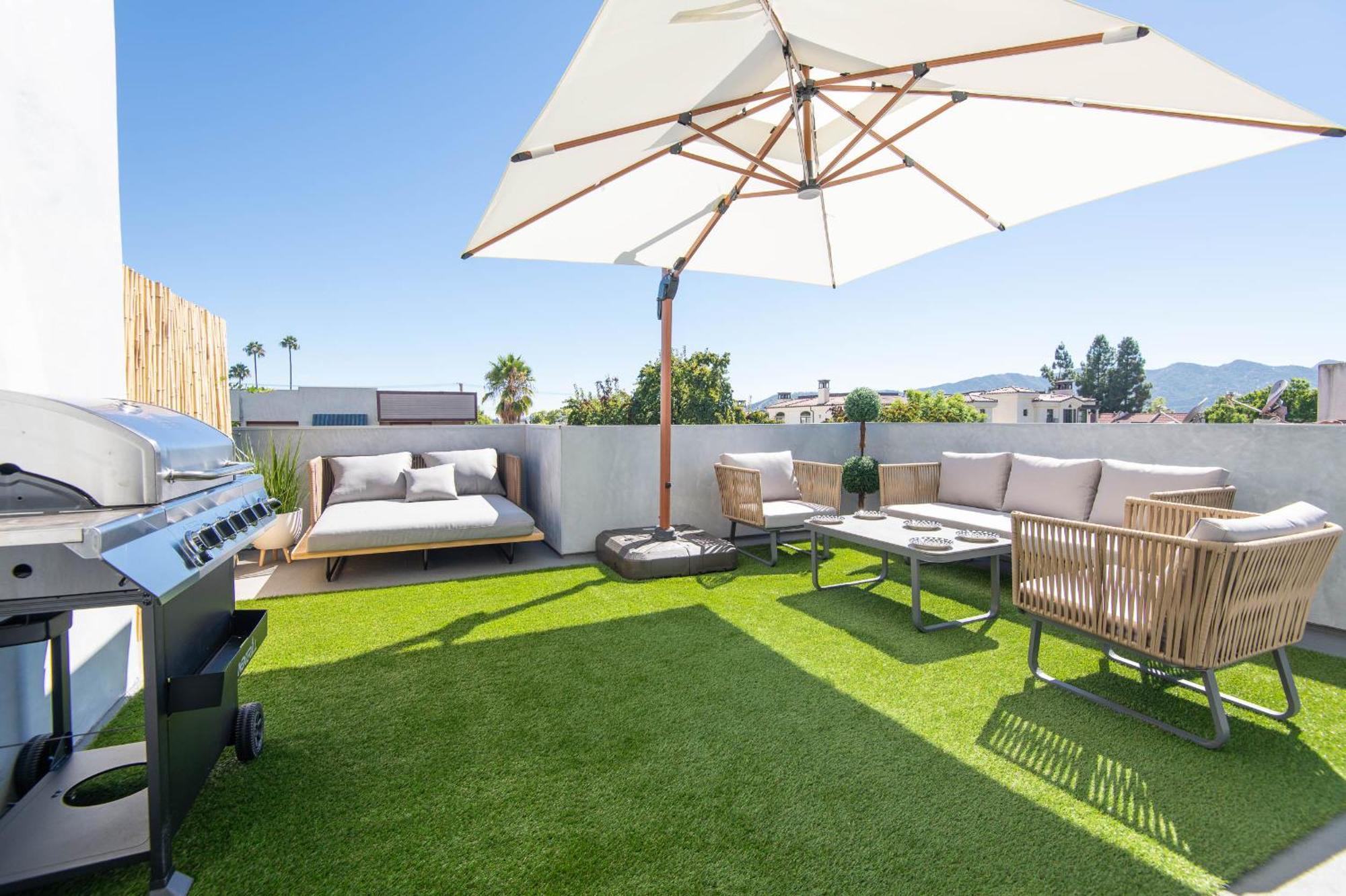 Regency Modern Apartments Glendale Exterior photo